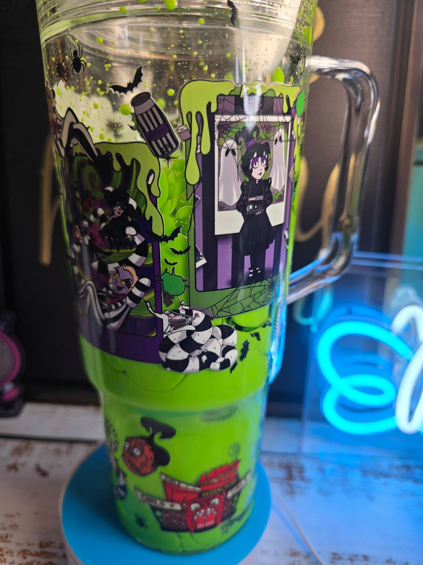 Beetlejuice 40 oz Lava